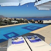 03 Kallithea pool with view over Souda Bay.