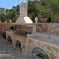 11 Kallithea main barbeque and sink.